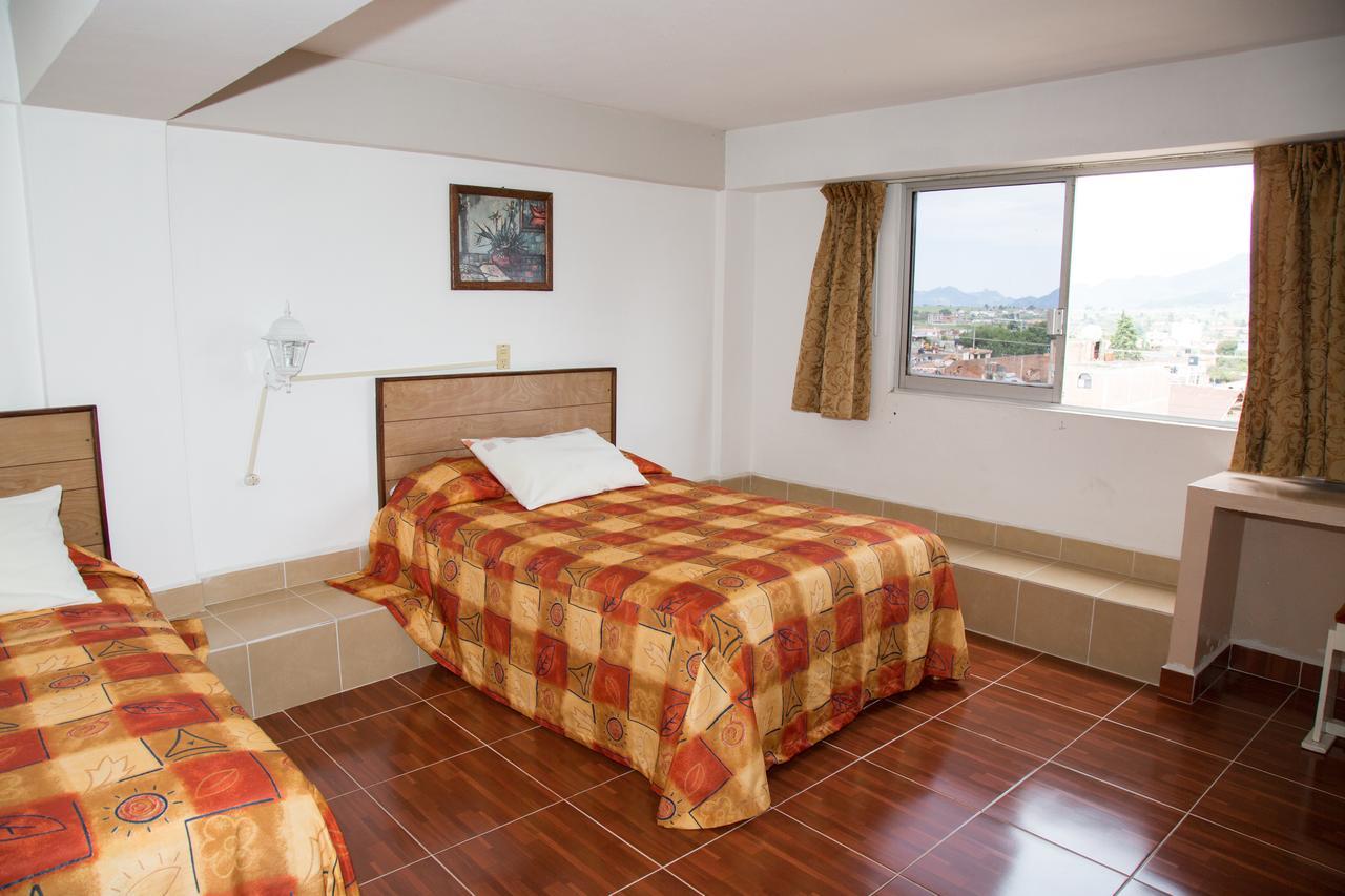 צ'יגנהופאן Hotel Symer מראה חיצוני תמונה
